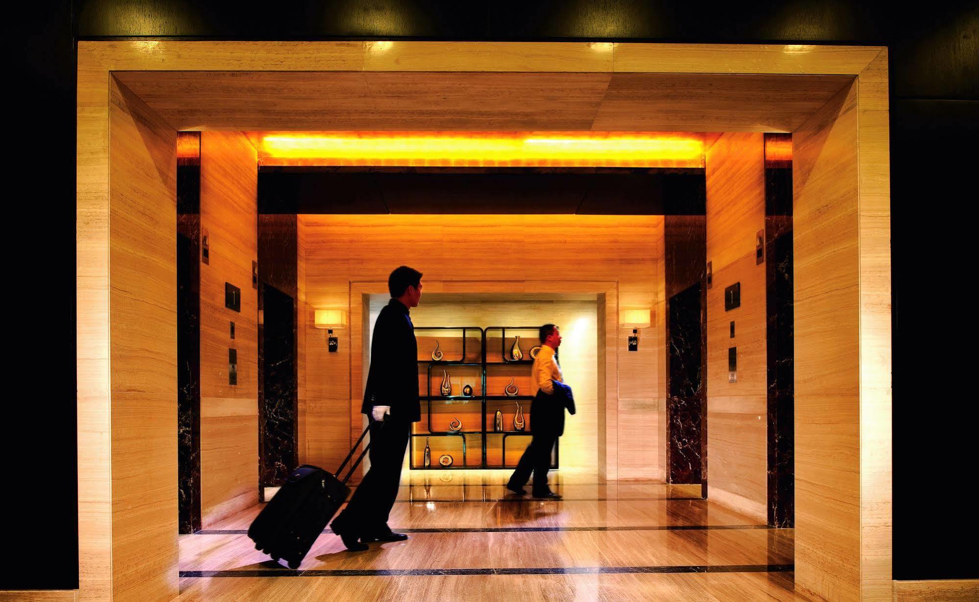 Tangla Hotel Beijing Exterior photo